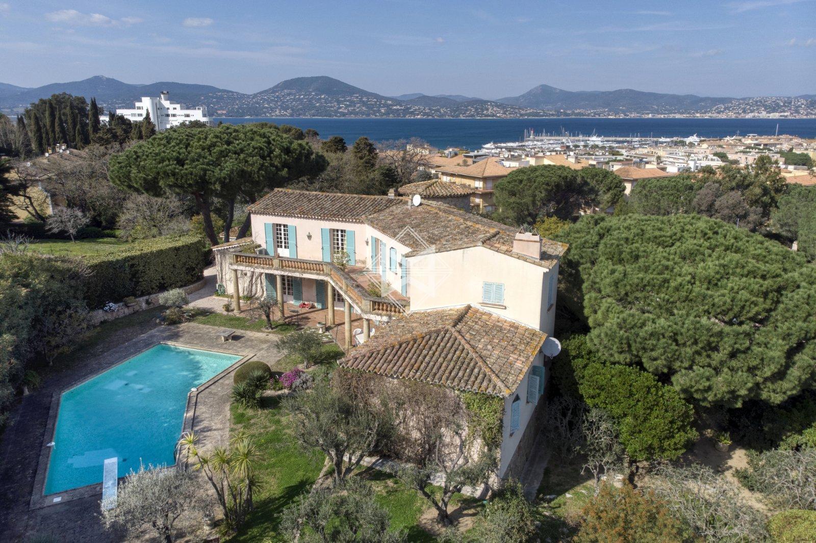 Sale Villa Saint-Tropez - 5 Bedrooms - Sea view - Centre . Ref 8783