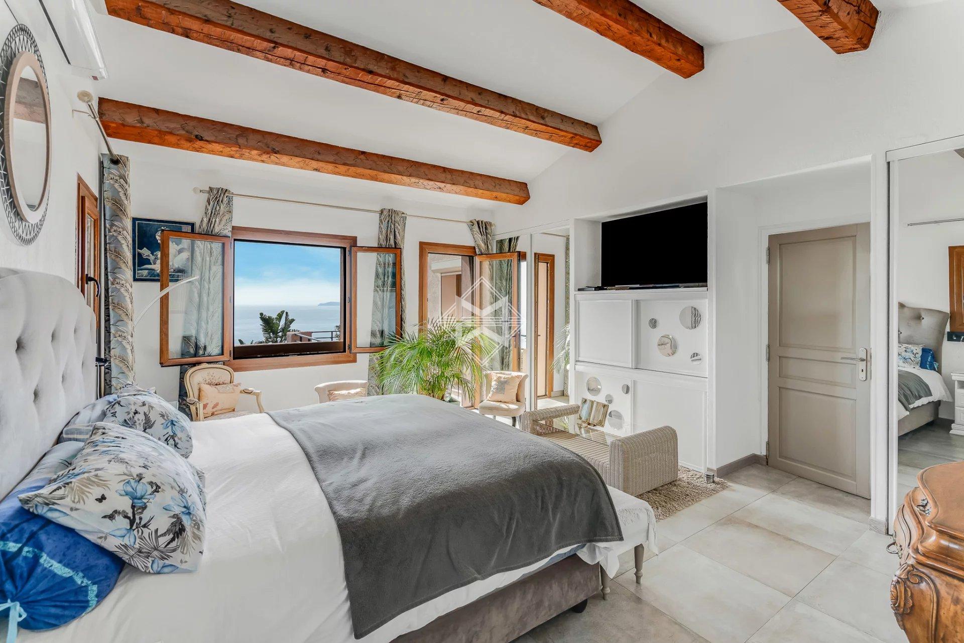 Sale Villa Rayol-Canadel-sur-Mer - 4 Bedrooms - Sea view - Panoramic ...